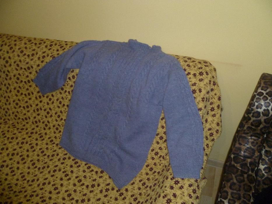 Шушлеково яке зимно продавам с две вълнени блузи и палто чисто и яке я