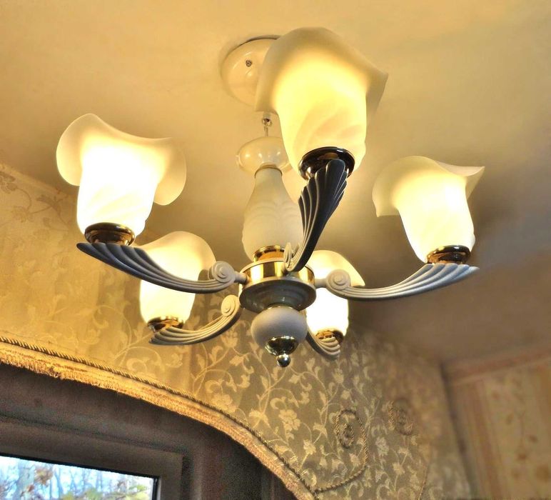 Люстра модель Снежинка.