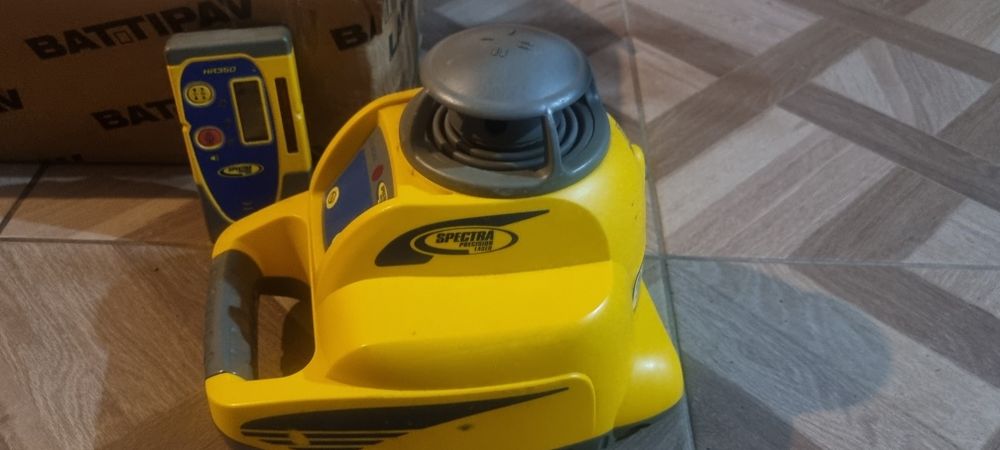 Rotopercutor bosch ,laser