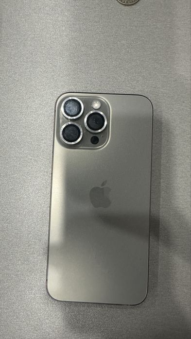 Продам Apple 15pro max 256mb