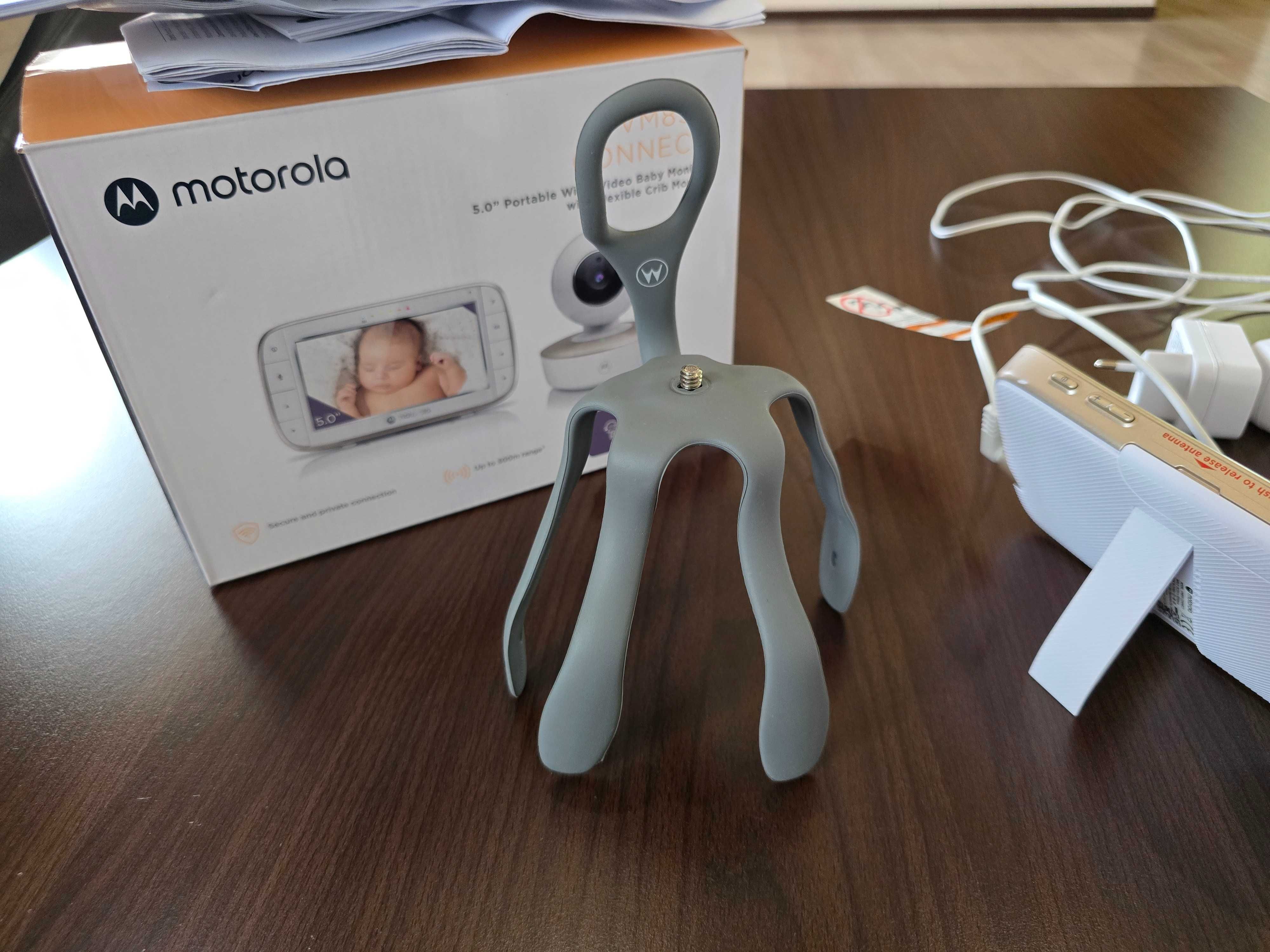 Видео бебефон Motorola VM855 Connect - като нов
