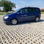 VW Touran 2.0-》》7 locuri