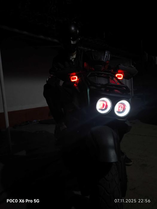 Скутер мопед танк