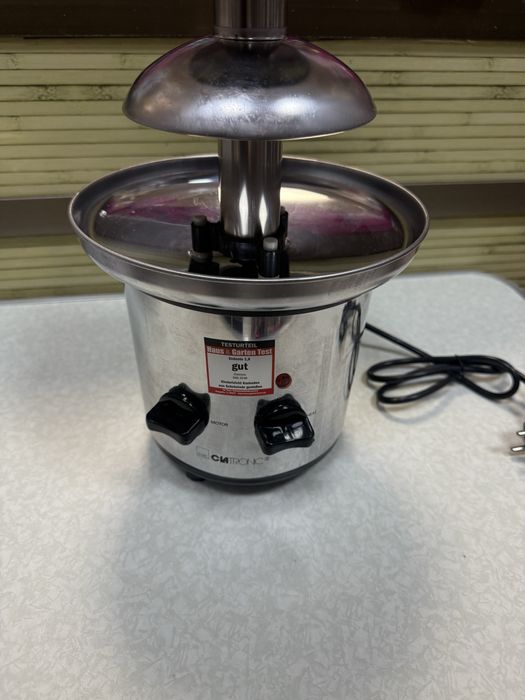 Шоколадов фонтан Clatronic SKB 3248