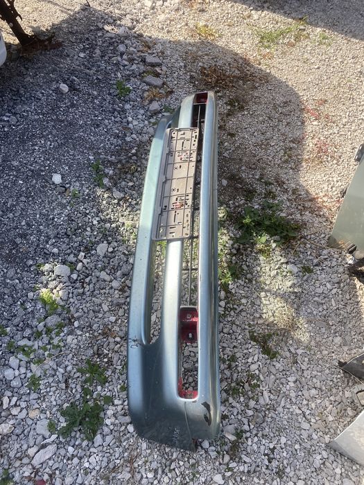 Фар стоп Предна броня Daihatsu Applause I Дайхацу Аплаус