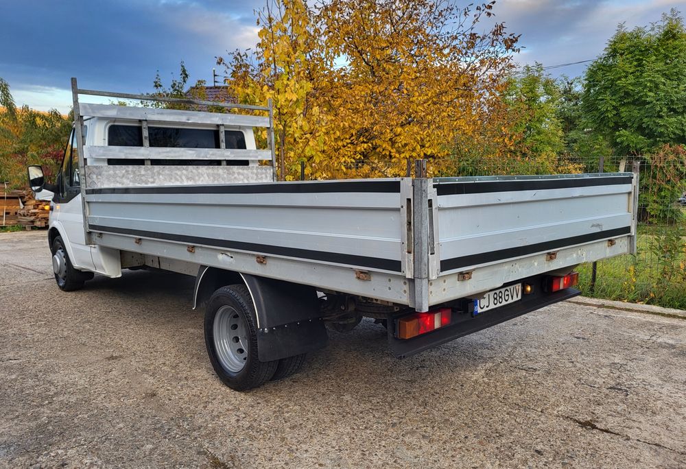 Ford Transit 2.4 dublu spate