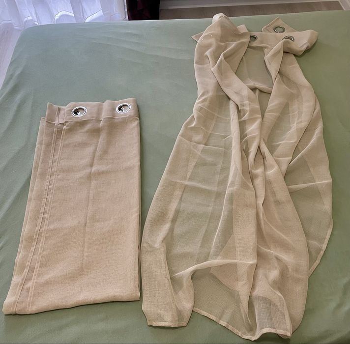 Perdele diverse culori