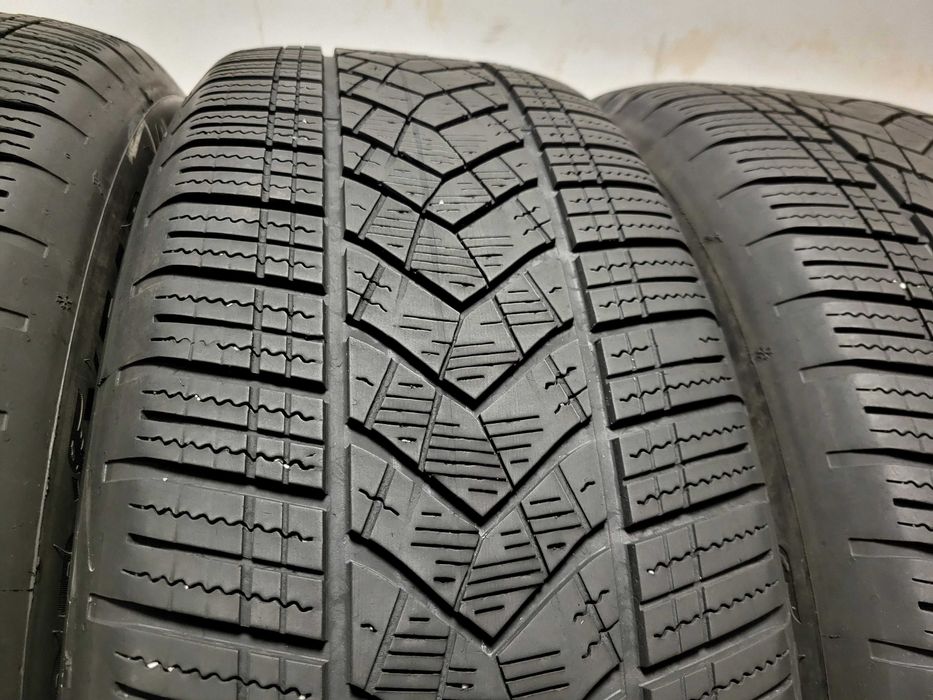 235/60/20 Goodyear DOT3622 / зимни гуми джип SUV