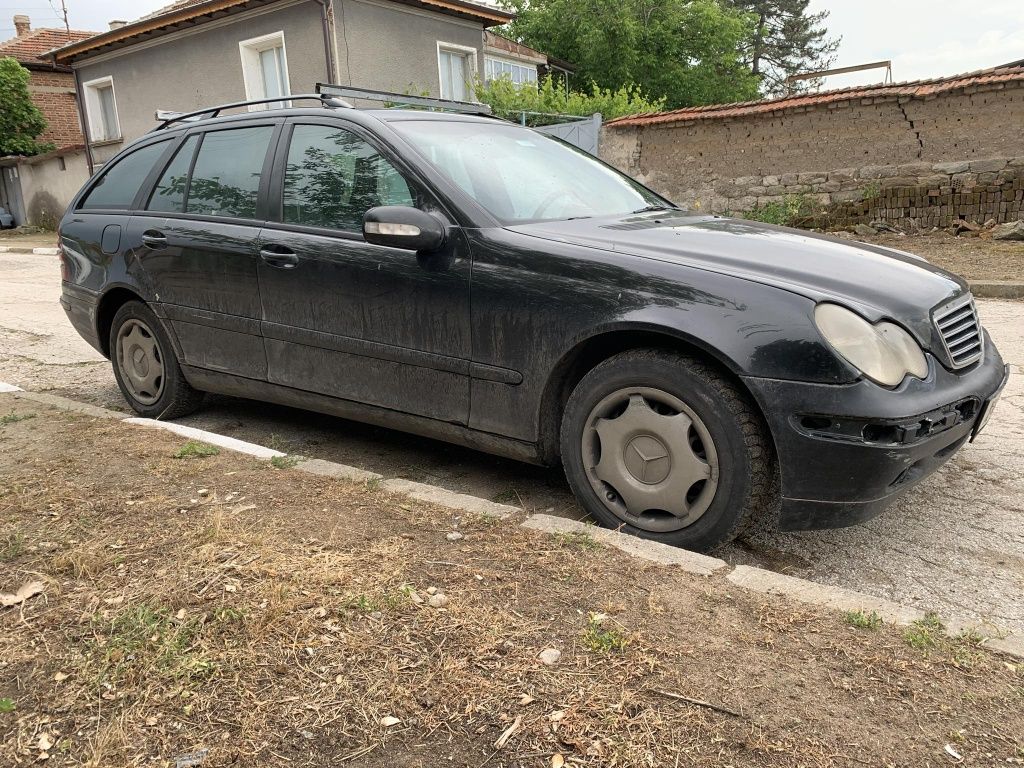 Продавам Mercedes C200, 2.0 116hp