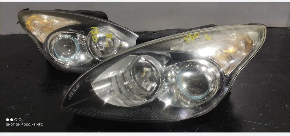 Far Stanga Dreapta Hyundai i30  cu lupa European