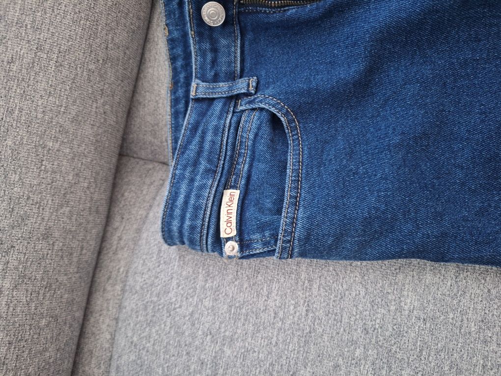 Дънки Calvin Klein
