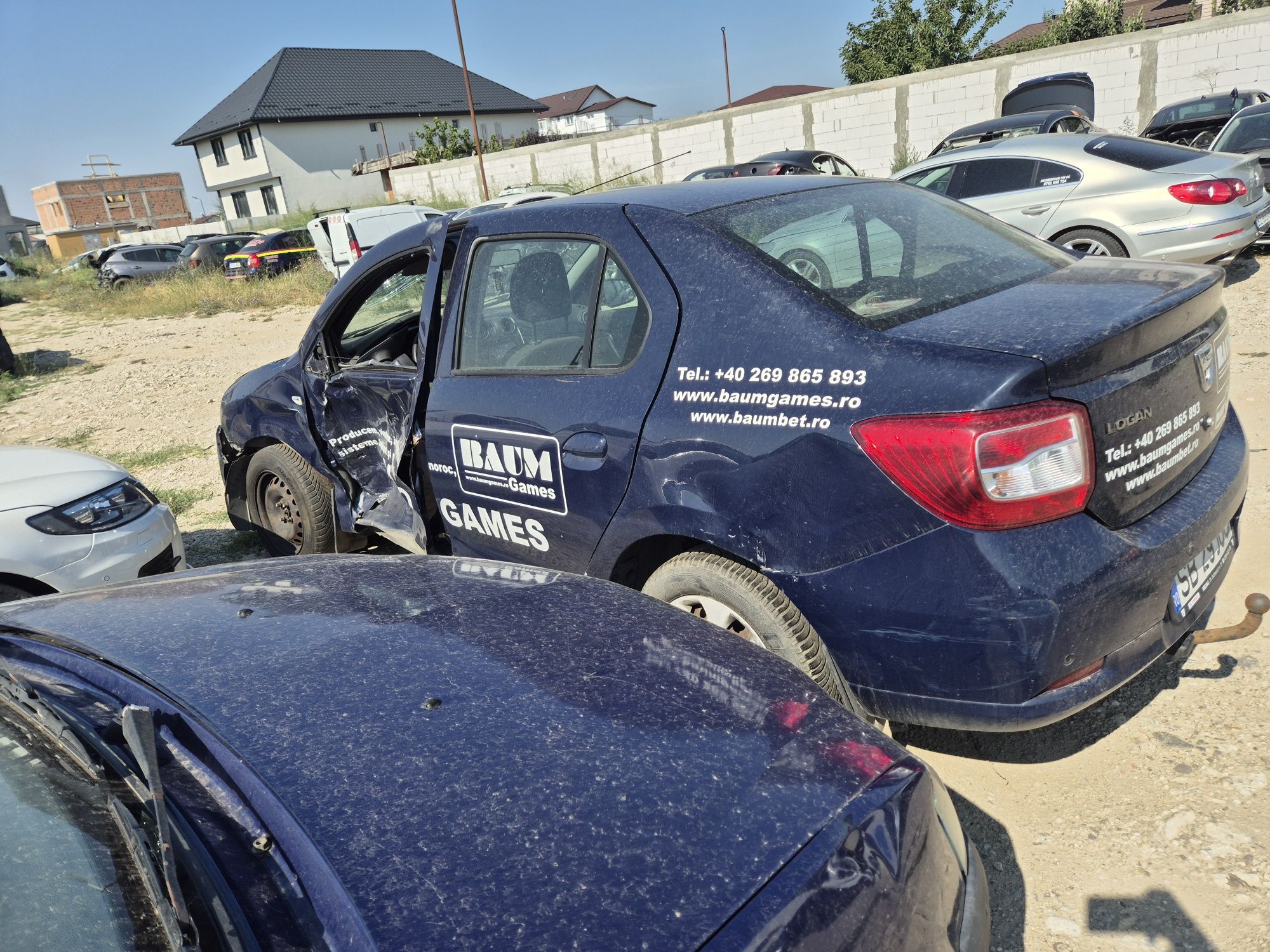 Dacia Logan lovit avariat