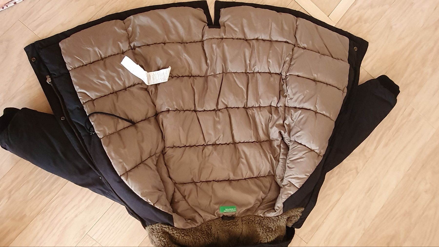 Детско яке Benetton, размер 8-9г