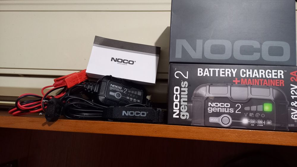 Redresor auto moto NOCO GENIUS 2, de 12 și  6 volți, 2 amperi, smart