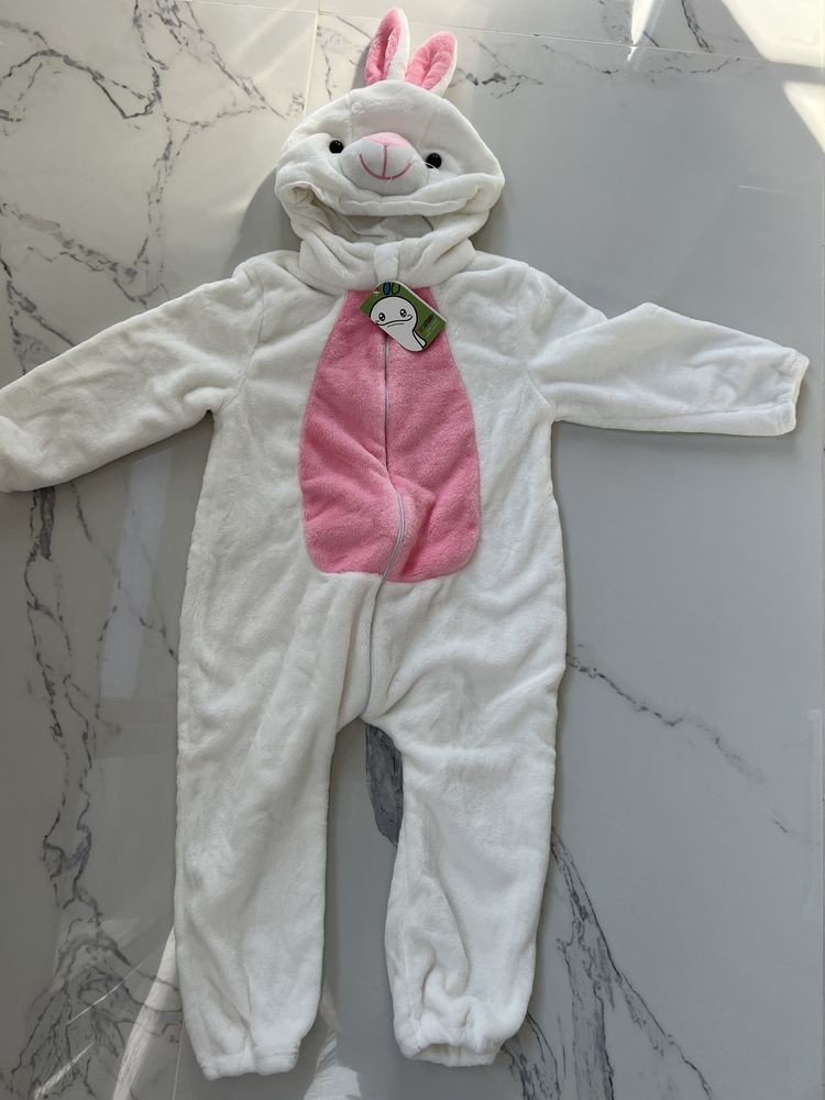 Costum iepure  pentru copii , plusat