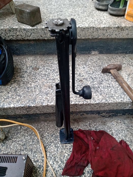 Оригинален крик,Мерцедес,фолксваген Audi