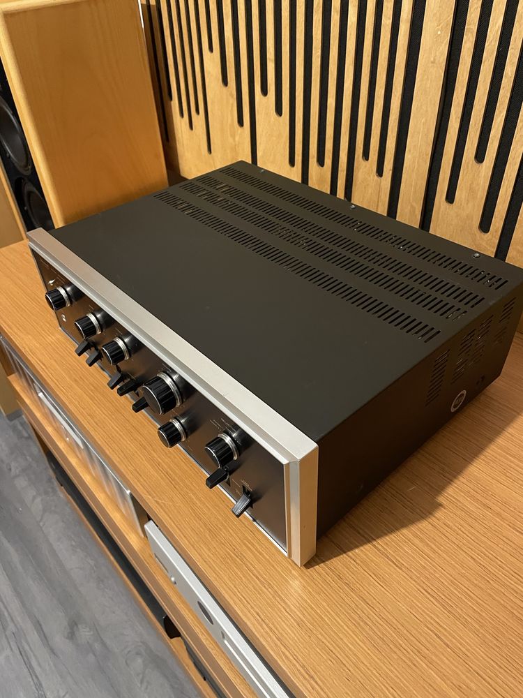 Vand amplificator sansui au-6500