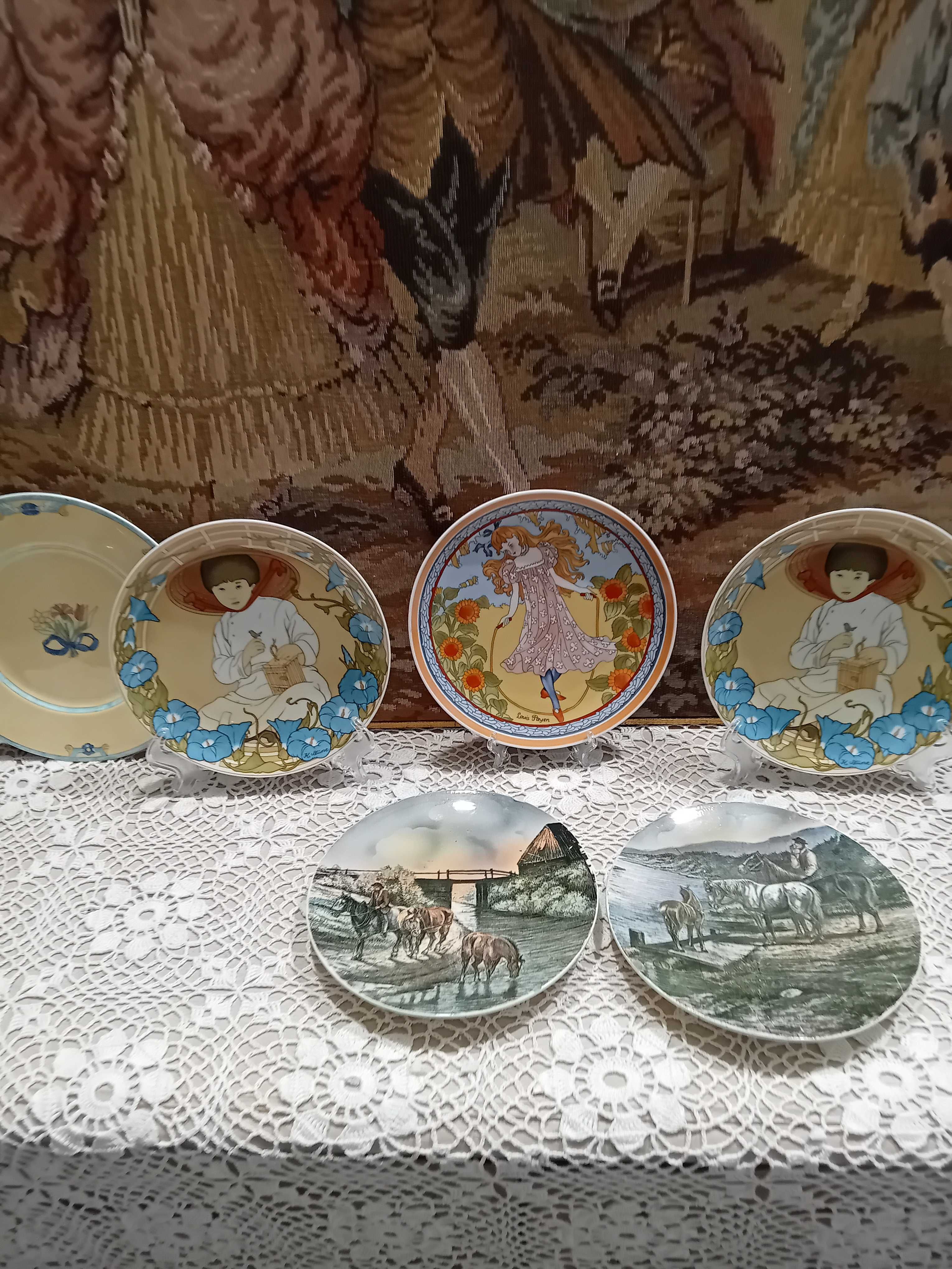 Villeroy I Boch. Супник,чинии за стена,чайник,латиера