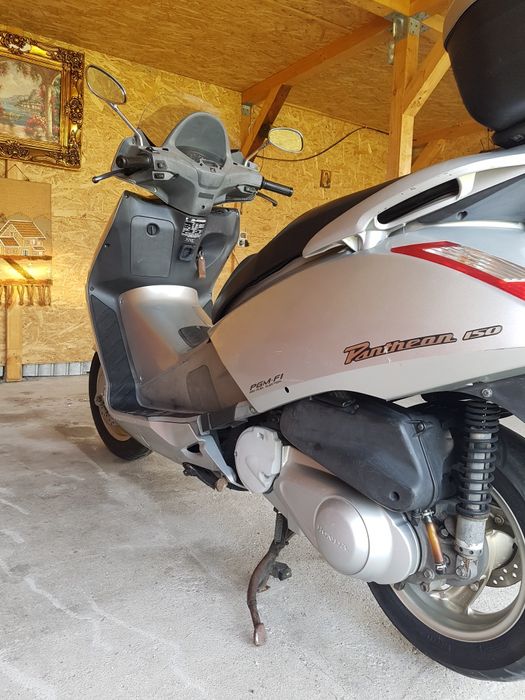Honda,maxiscuter 150cm. Impecabil!!