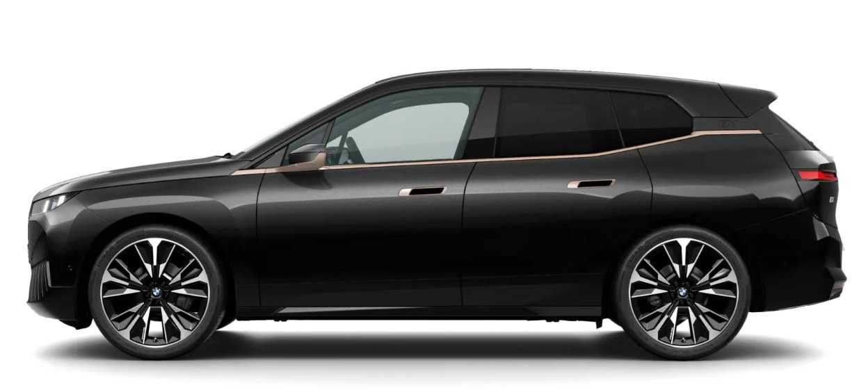 Продам новый BMW iX xDrive60 с гаранией 8 лет
