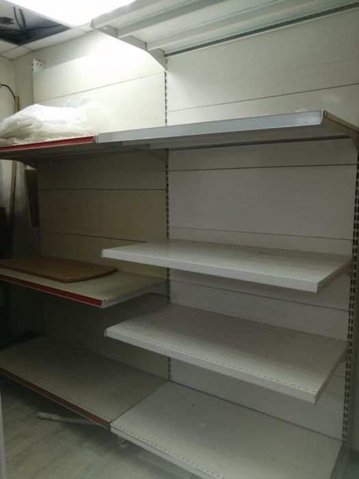 Продаю стеллажи. Состояние отличное. Подайдут для дома , склада и мага