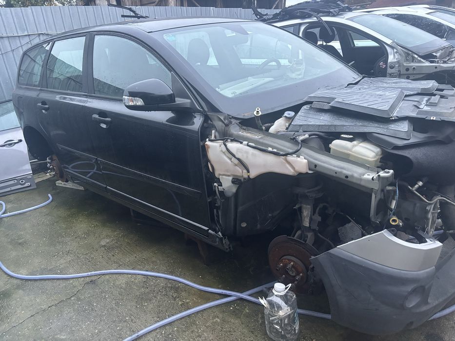 Ansamblu arc amortizor si flanșă față volvo v50  an 2012