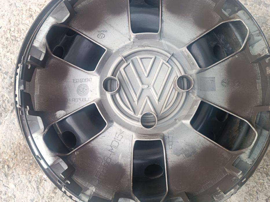 Оригинални железни джанти и тасове 14 за Фолксваген UP
