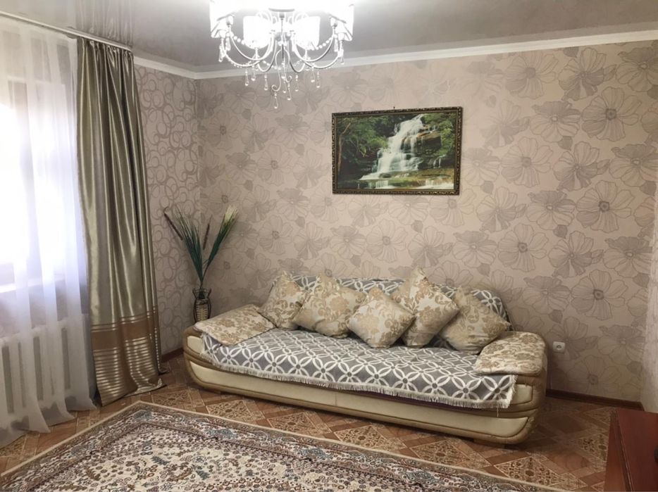 Продам диван в хорошем состоянии