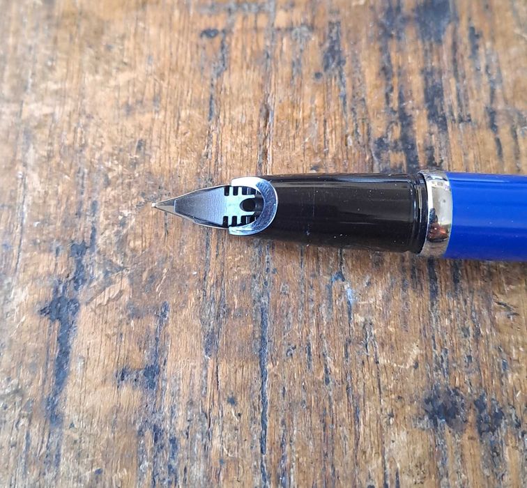 писалка и химикалка Сапи Sapi комплект сребро със синьо Италия в кутия