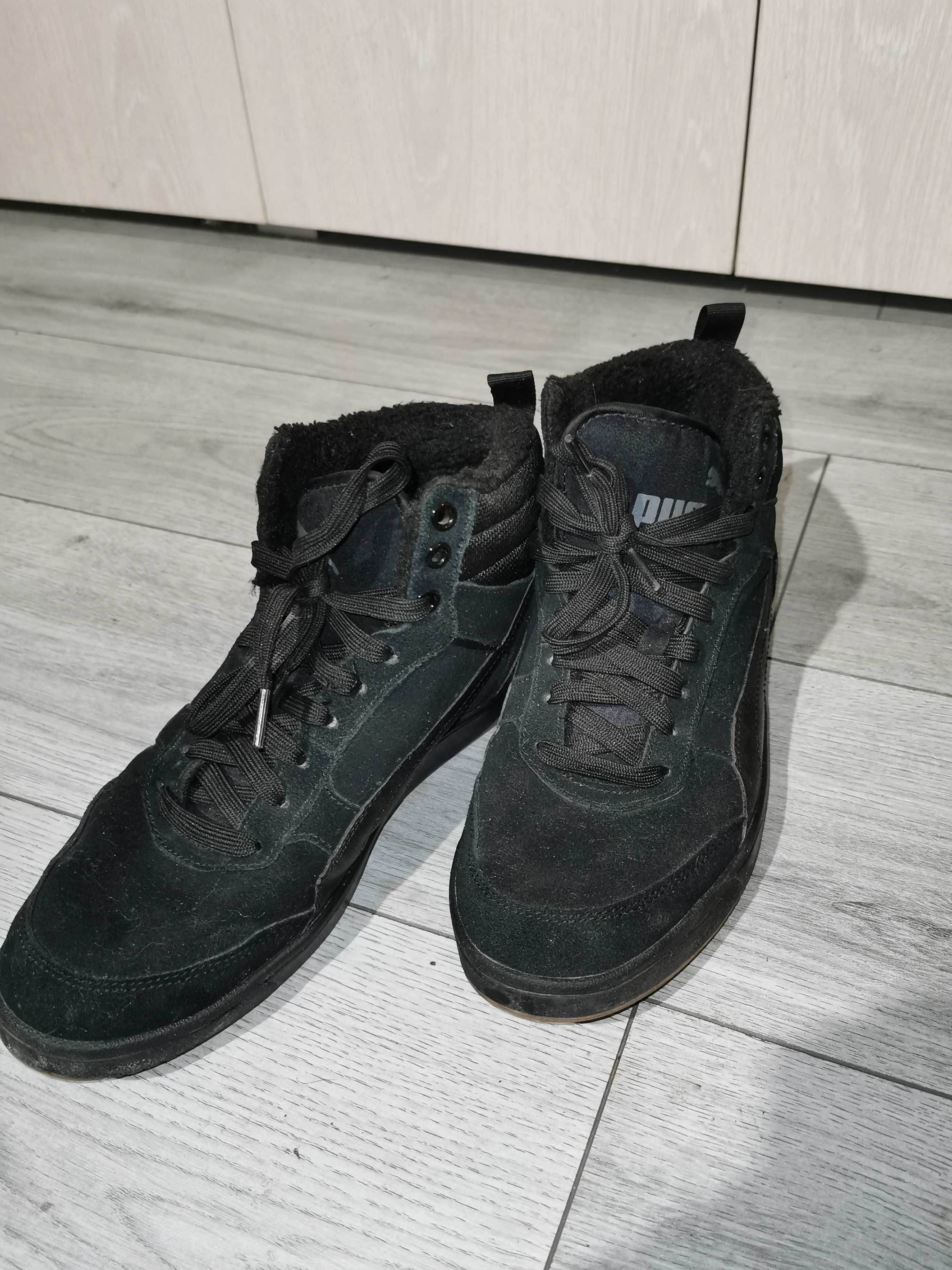 Adidasi  PUMA tip ghete (Marime 44.5 / UK 10 / US 11)