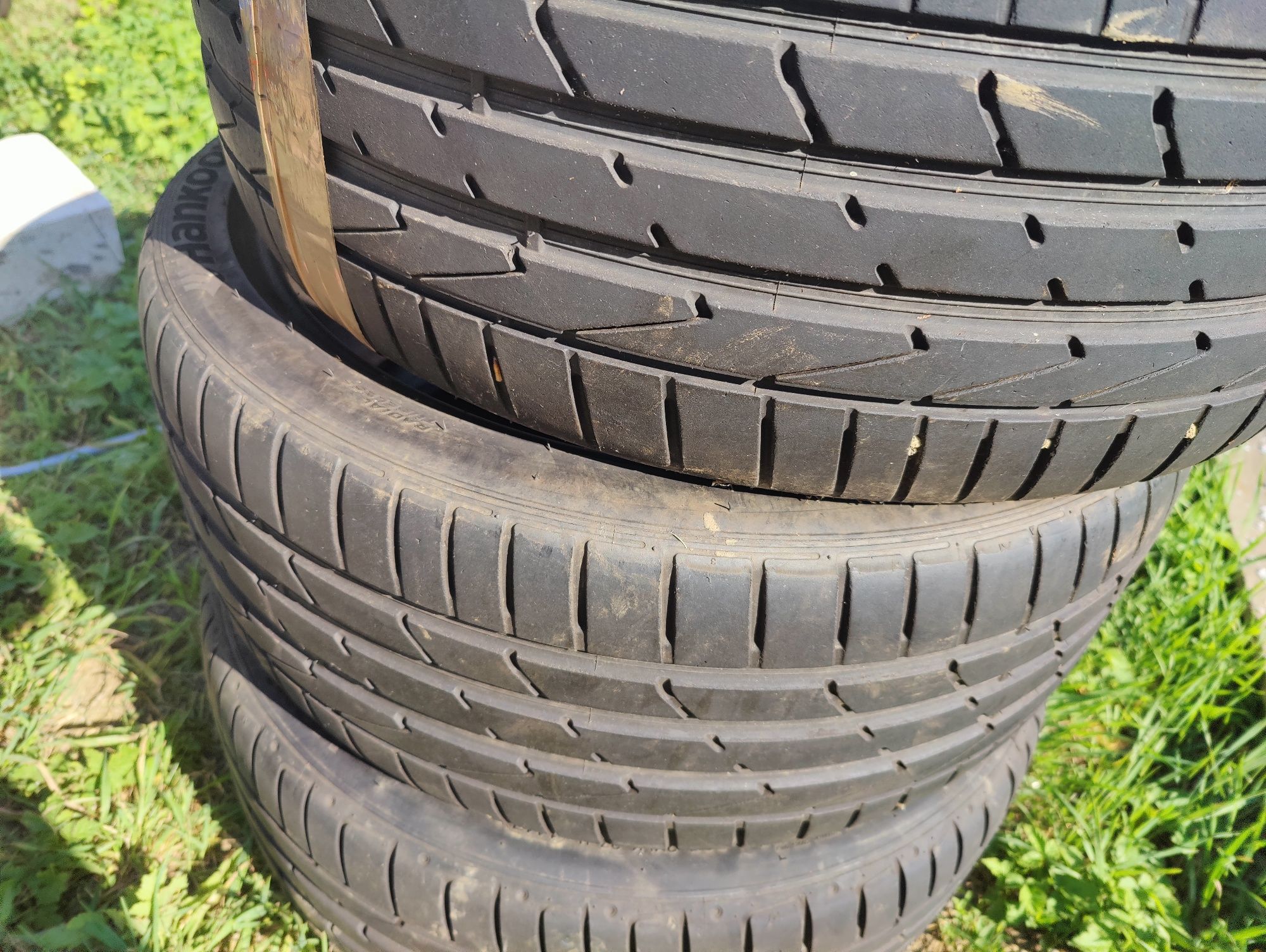Anvelope vara R20 245/35 95y