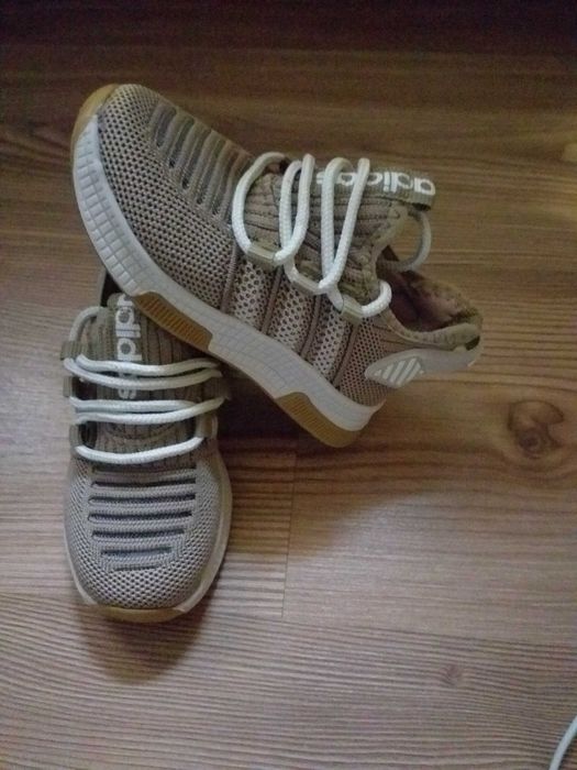 Adidasi Adidas copii