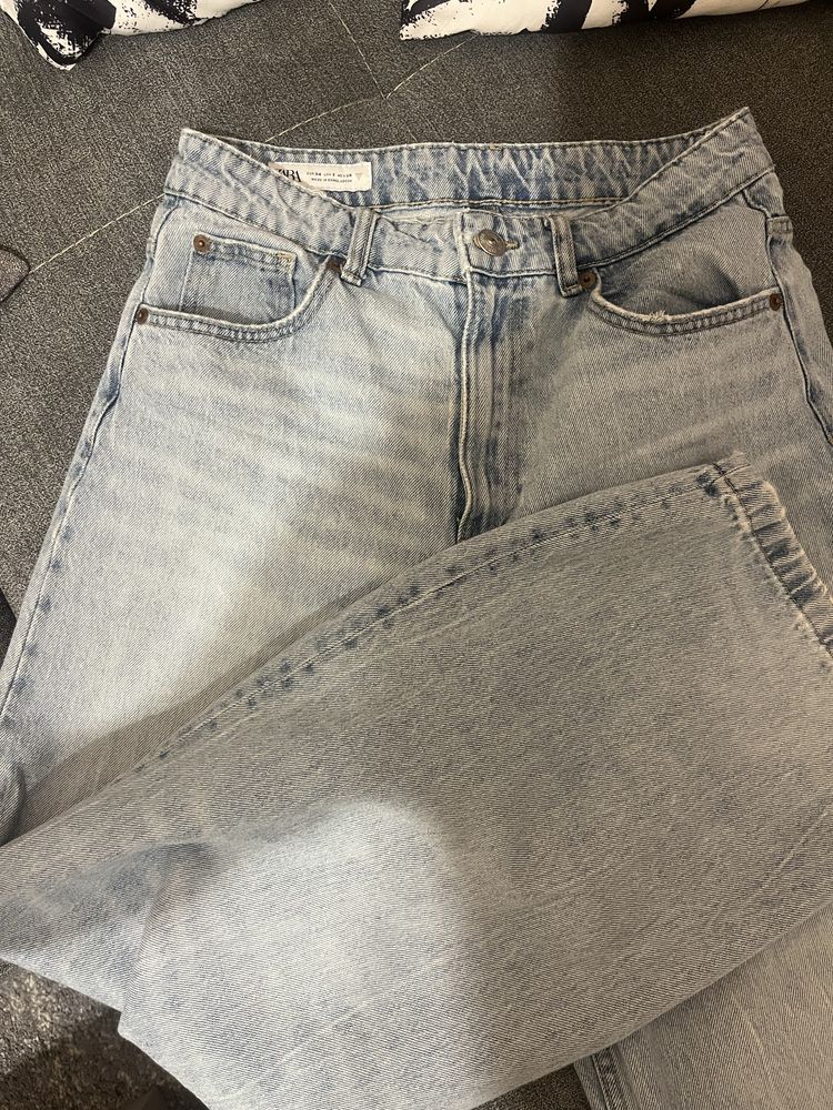 Нови дънки от Zara