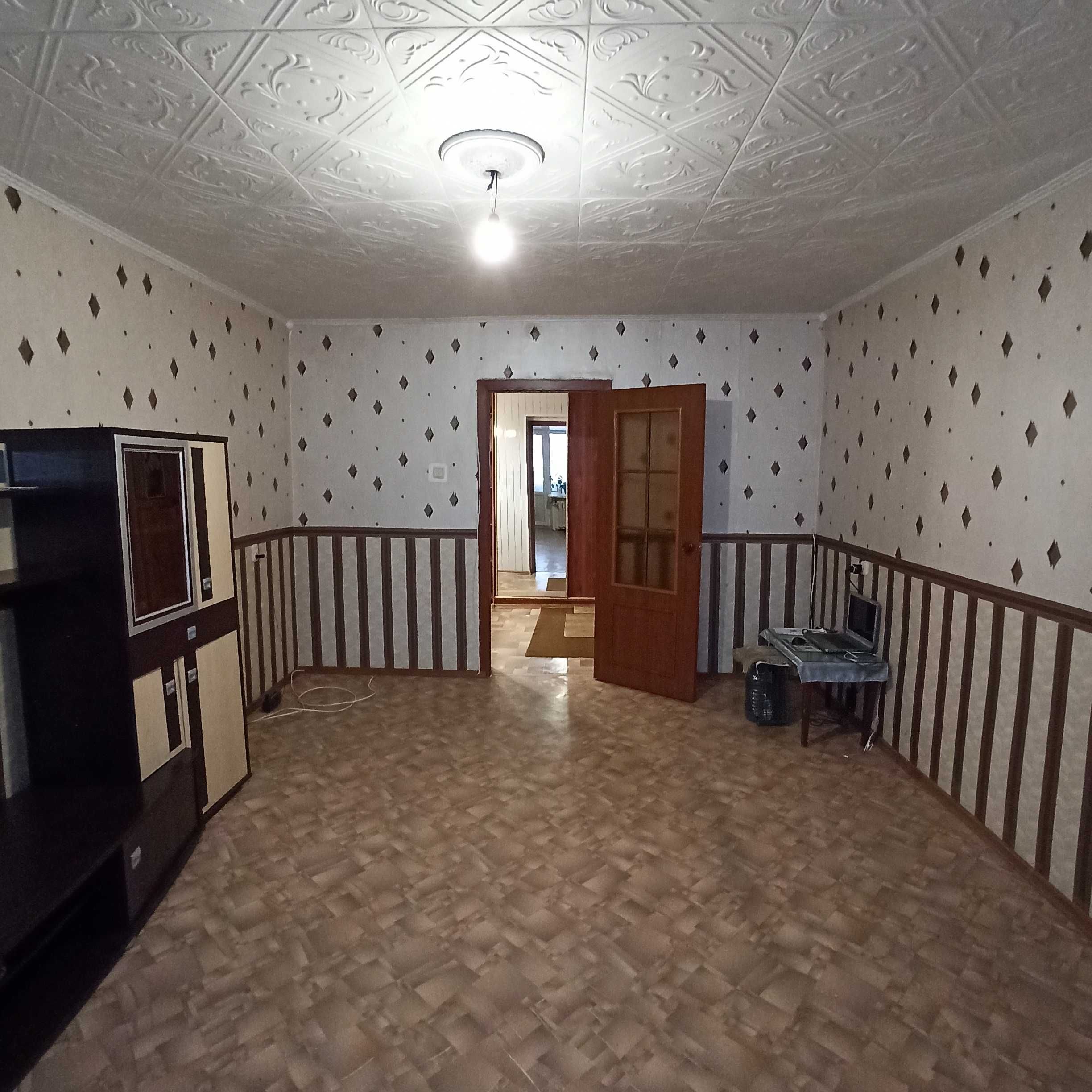 №1311 Продам 3 комнатную квартиру с квадратным коридором, Б.Момышұлы