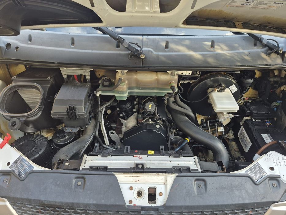 Iveco Daily! 2011//7 locuri + prelată!!200.000 kilometrii! Recent adus