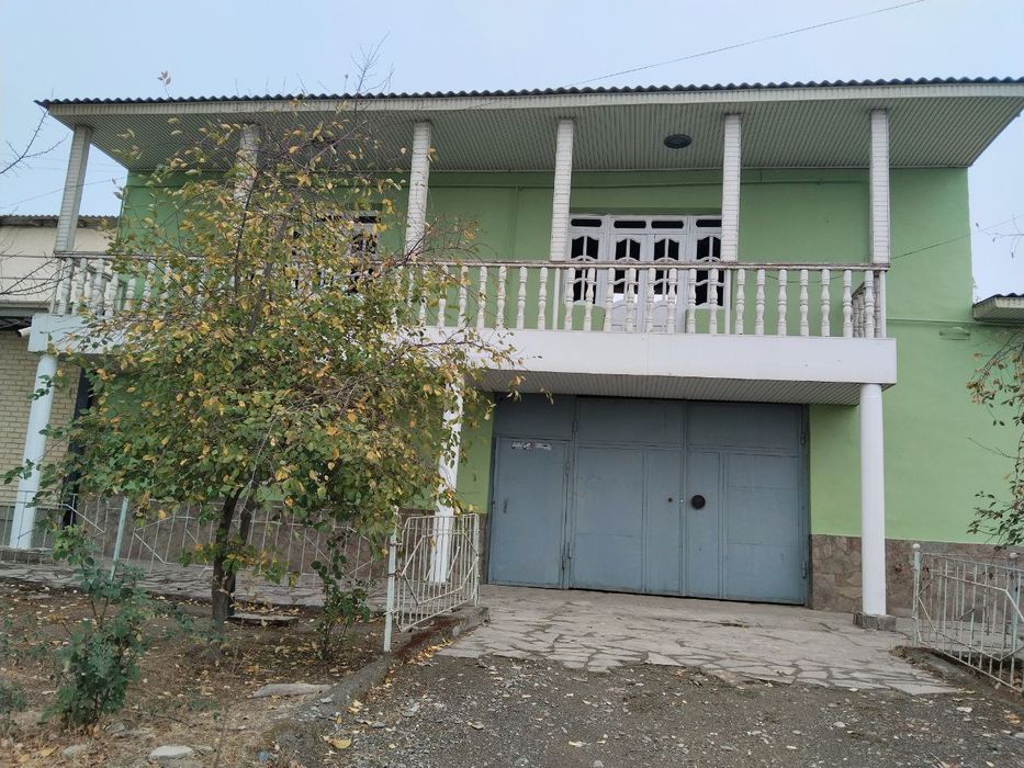 Уй сотилади. Жиззах вилояти Галлаорол туманида.