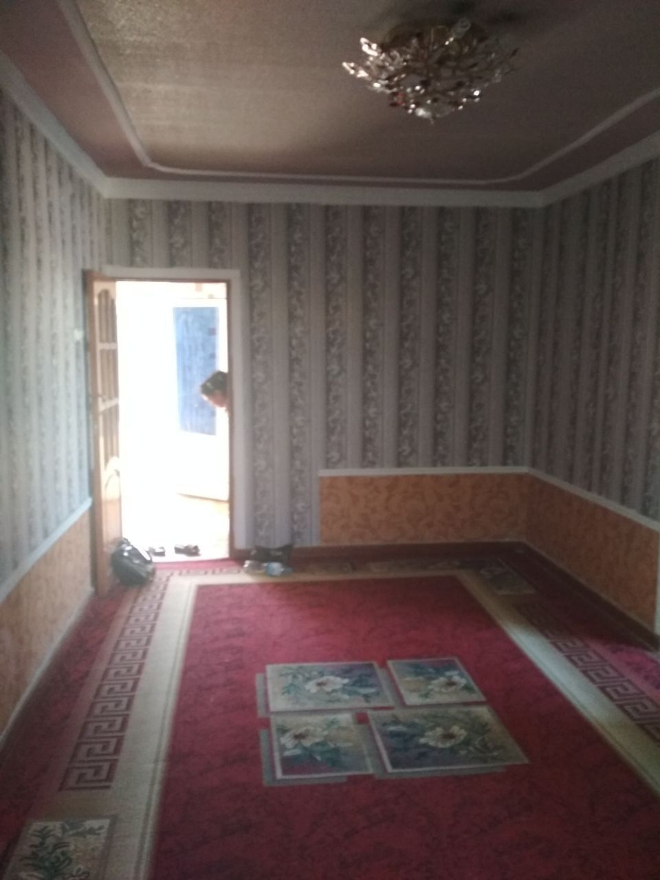 3 хоналик уй сотилади