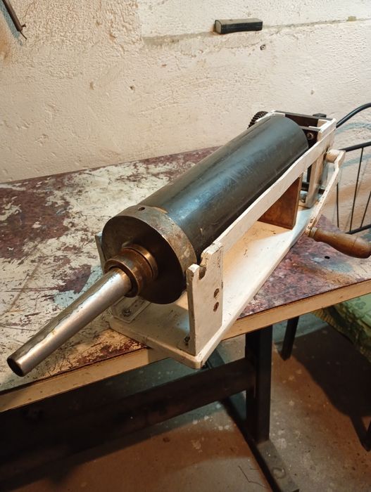 Cârnățar cu două turati