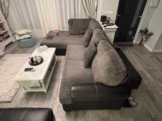 Canapea mare tip coltar MOBEXPERT+taburet set .