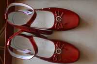pantofi rosii fete