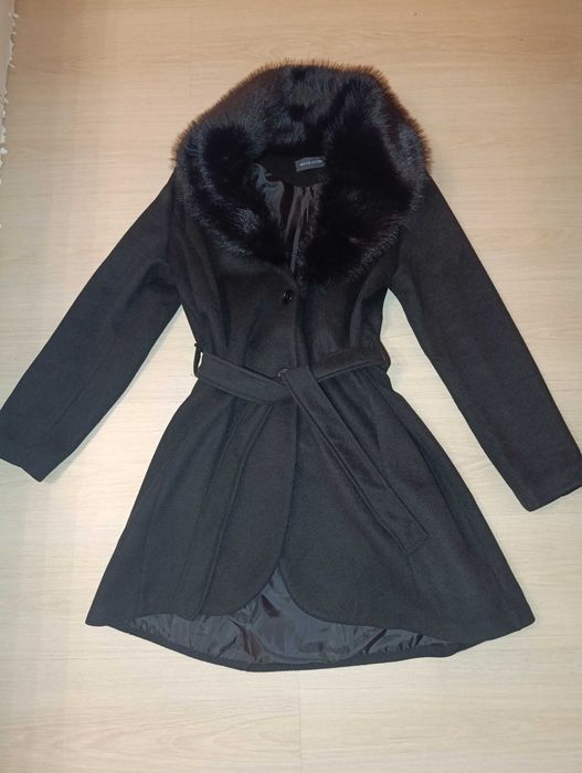 Палто с голяма яка с косъм ново