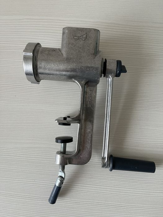 Мясорубки советские новые