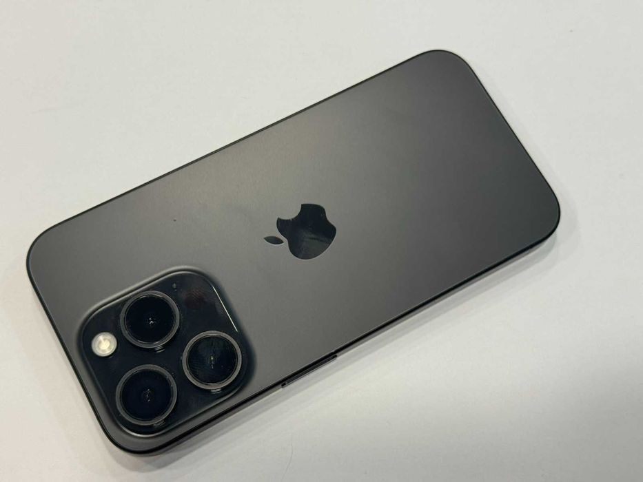 Apple iPhone 15 Pro 256GB 89%BH- Сменен дисплей