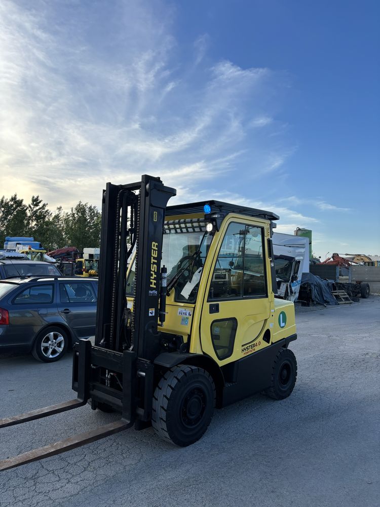 Motostivuitor Hyster  4 tone ,an fab 2018 . Linde ,still