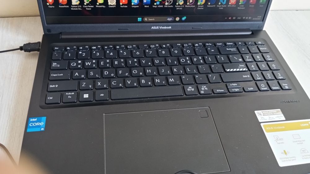 Asus vivobook 16  13 avlod