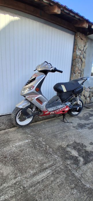 Vând Scuter Peugeot NGK
