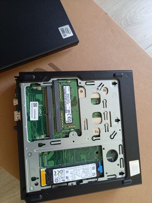Nou! ThinkCentre M70q i5 10500T, RAM 16, SSD 512