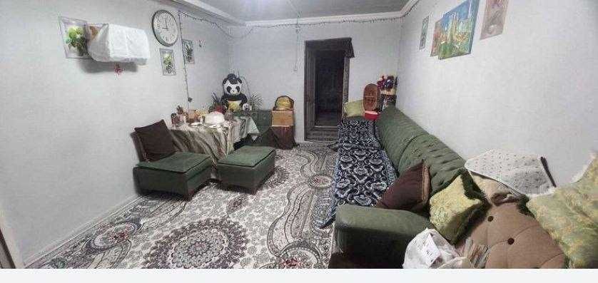 БЕРУНИЙ 3хона 2 этаж. супер локация. кирпич. 67м2. метро 100 м.