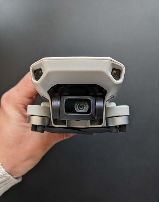 Drona DJI Mini 4K,  31 minute zbor, garanție