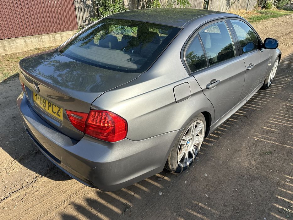 Dezmembrez Bmw 318d e90 LCI